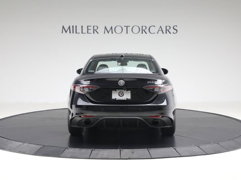 New 2025 Alfa Romeo Giulia Intensa w/ Driving Assist Package image 6