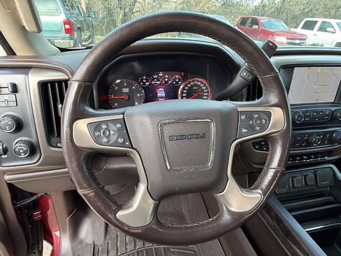 Used 2015 GMC Sierra 2500 Denali w/ Driver Alert Package image 15
