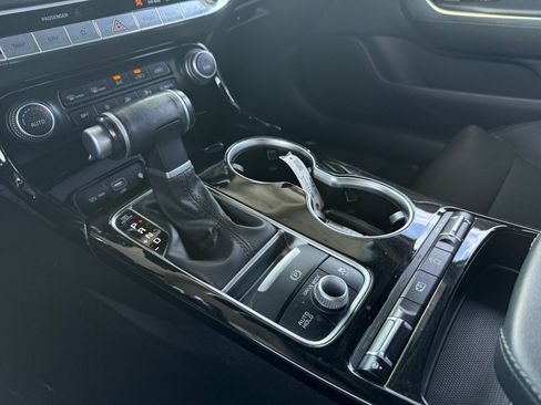 Used 2022 Kia Stinger GT-Line RWD image 16