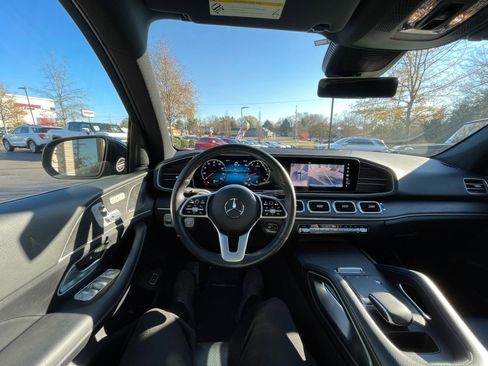 Used 2023 Mercedes-Benz GLE 350 4MATIC image 11