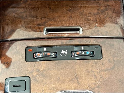 Used 2013 Lexus IS 250C image 23