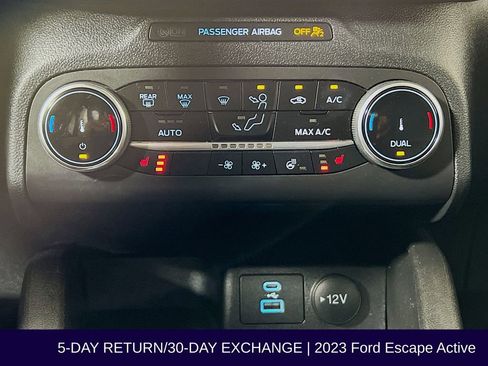 Used 2023 Ford Escape Active image 19