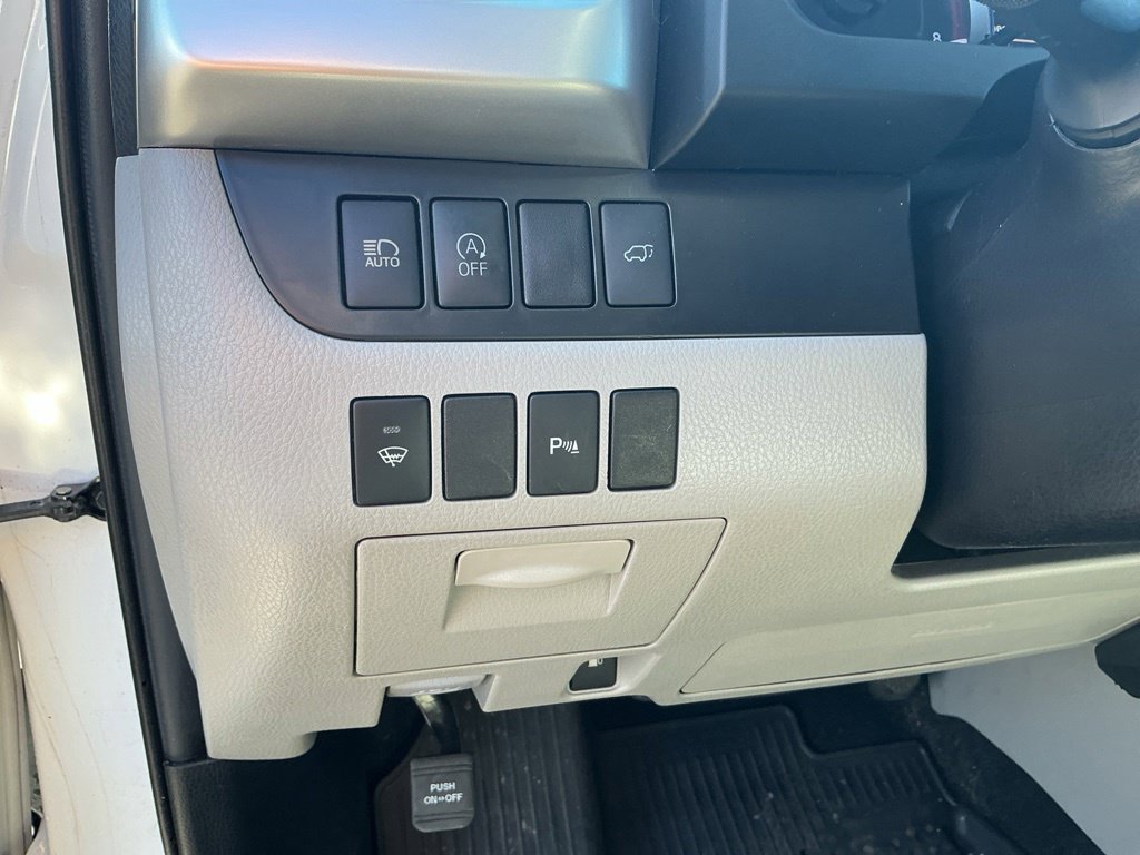 Used 2019 Toyota Highlander Limited AWD/4WD image 17