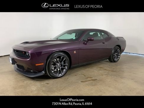 Used 2021 Dodge Challenger R/T Scat Pack image 1