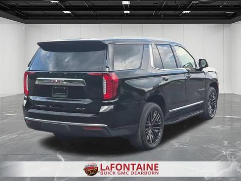 Used 2022 GMC Yukon SLT w/ SLT Premium Package AWD/4WD image 5
