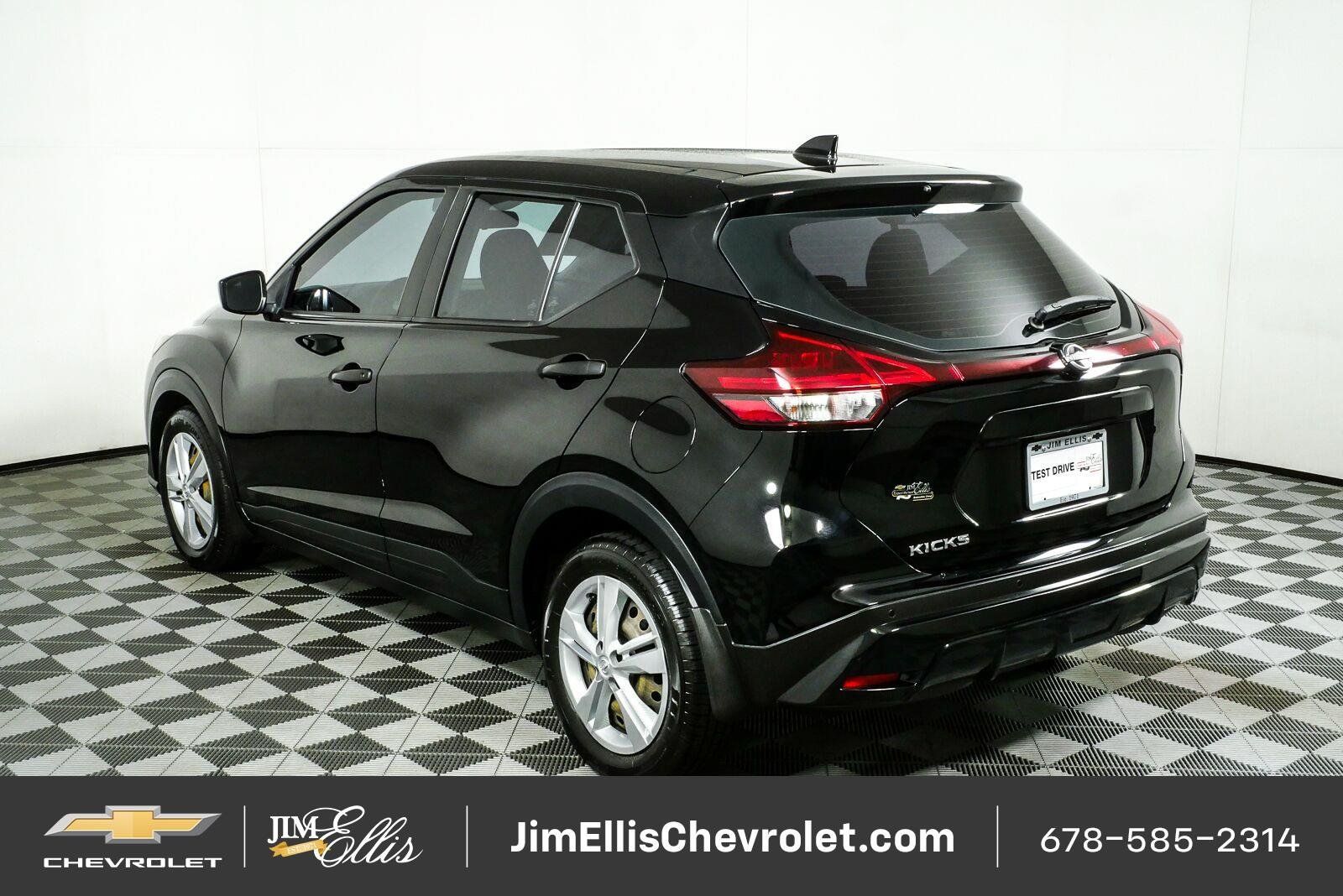 Used 2022 Nissan Kicks S FWD image 28