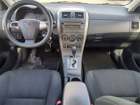 Used 2011 Toyota Corolla S image 15