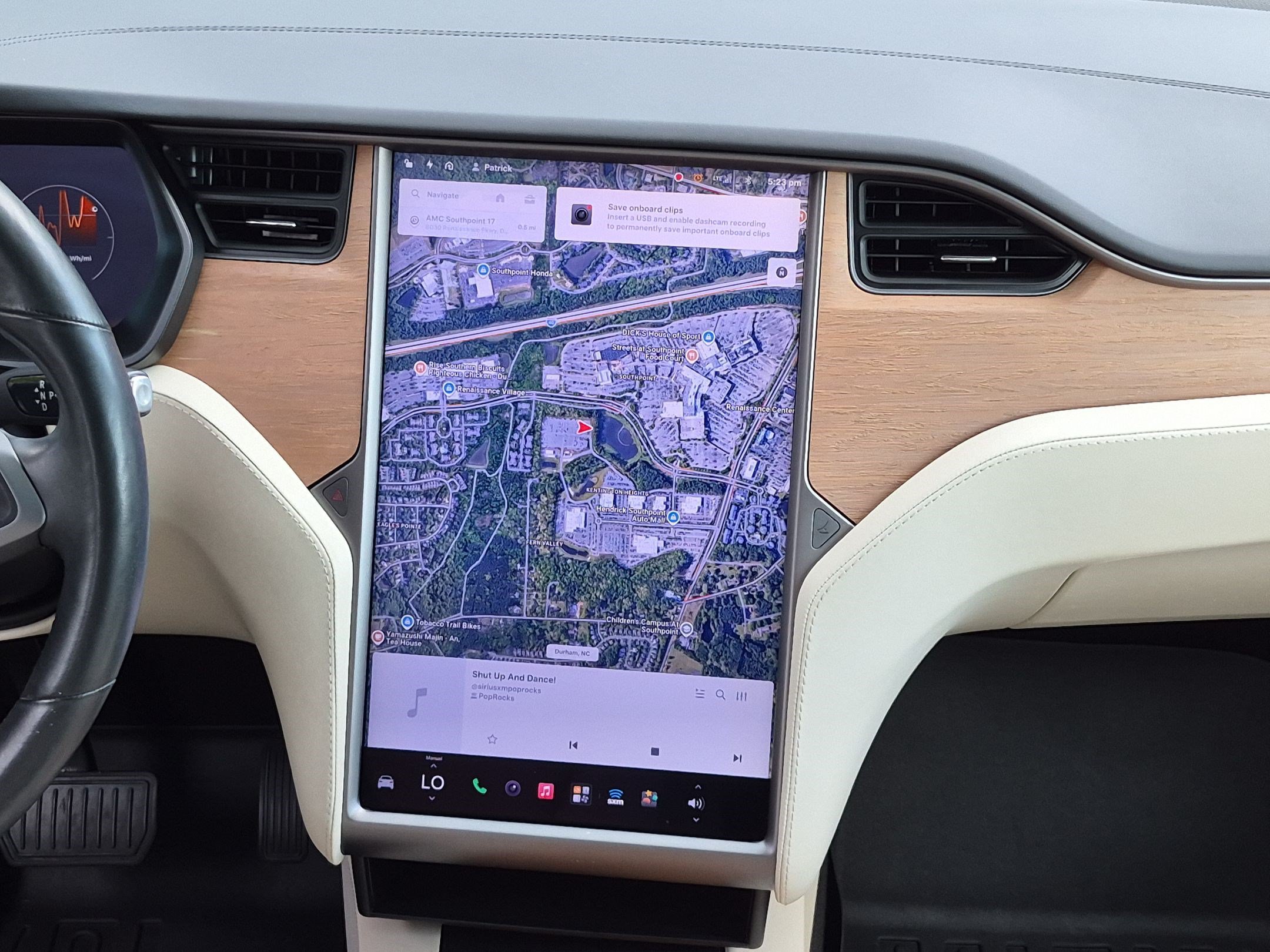 Used 2020 Tesla Model X Long Range AWD/4WD image 24