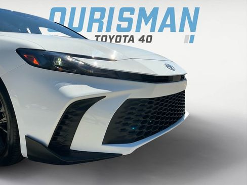 Certified 2025 Toyota Camry SE FWD image 23