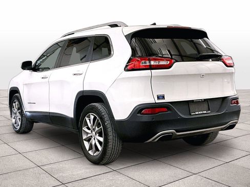 Used 2018 Jeep Cherokee Limited AWD/4WD image 11