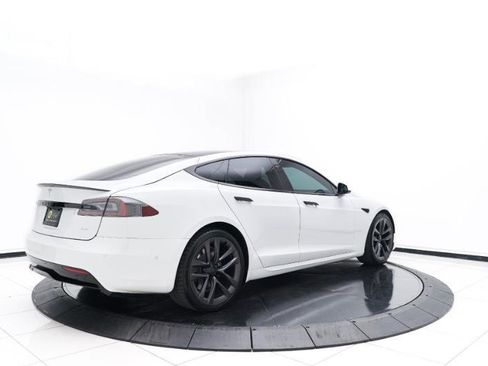 Used 2022 Tesla Model S Plaid image 5