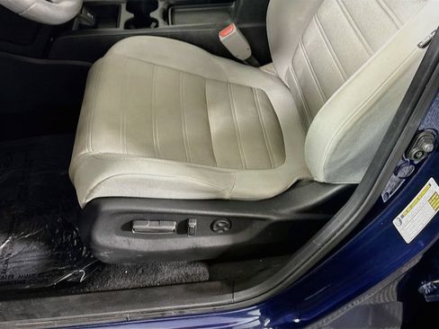 Used 2018 Honda CR-V EX image 23
