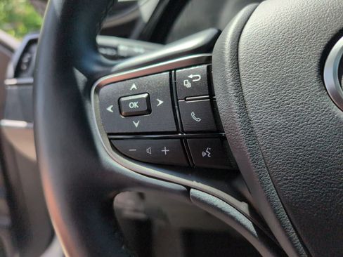 Certified 2025 Lexus ES 350 w/ Premium Package FWD image 11