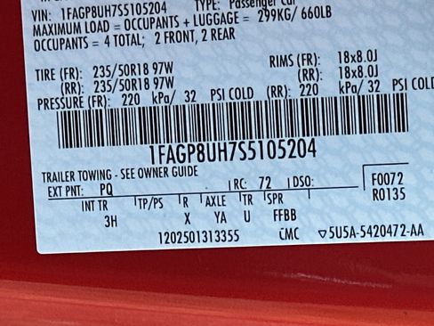 Used 2025 Ford Mustang Premium RWD image 27