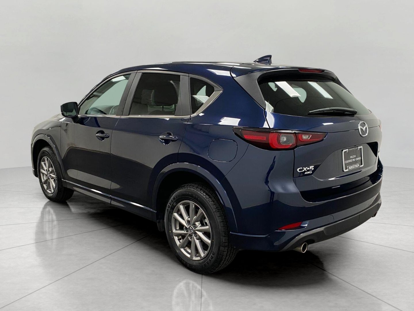 Used 2025 MAZDA CX-5 AWD 2.5 S w/ Preferred Package image 7