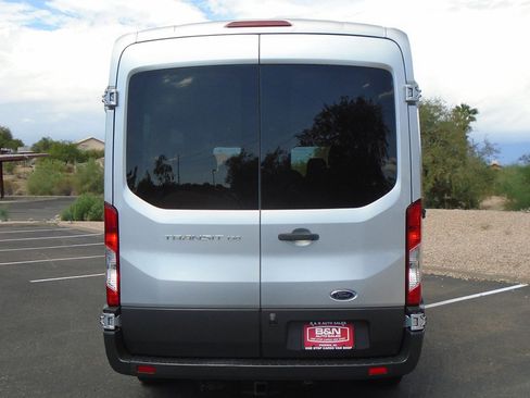 Used 2016 Ford Transit 150 XL image 4