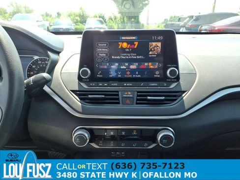Used 2021 Nissan Altima 2.5 SV FWD image 10