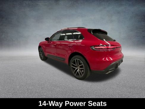 Used 2022 Porsche Macan image 17