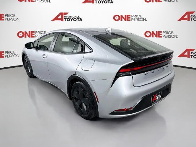 Certified 2025 Toyota Prius LE FWD image 6