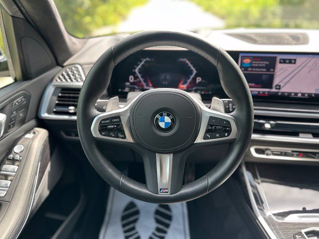 Used 2025 BMW X7 xDrive40i w/ M Sport Package AWD/4WD image 27