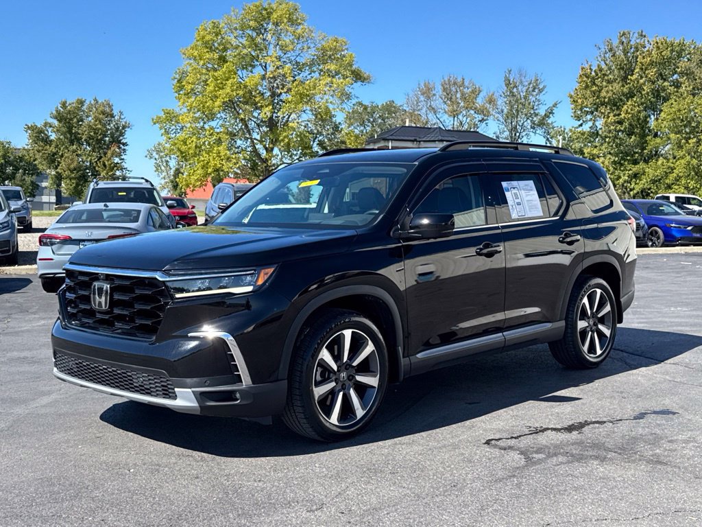 Certified 2023 Honda Pilot Elite image 3