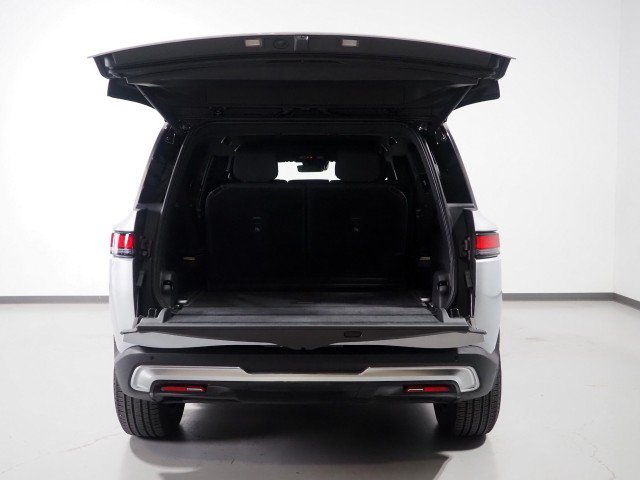 Used 2024 Rivian R1S AWD Adventure image 61