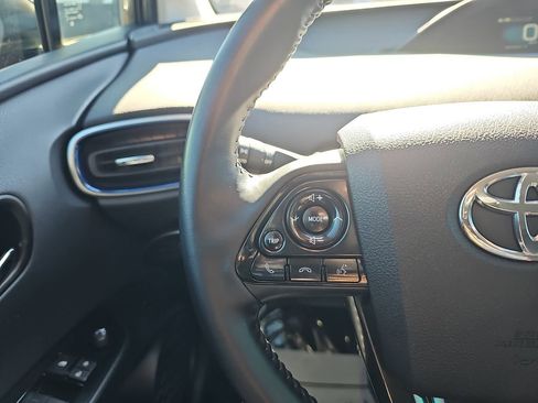 Used 2022 Toyota Prius Limited image 20