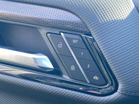 New 2026 Chevrolet Silverado 1500 ZR2 w/ Dark Appearance Package image 34