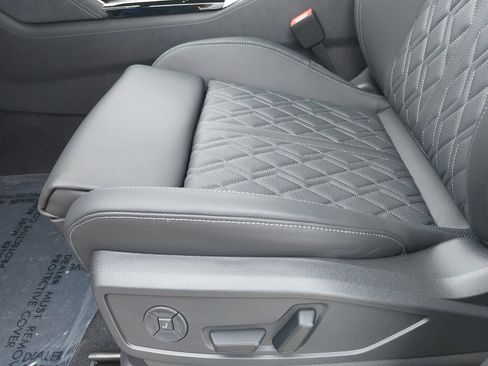 New 2026 Audi SQ5 Premium Plus AWD/4WD image 32