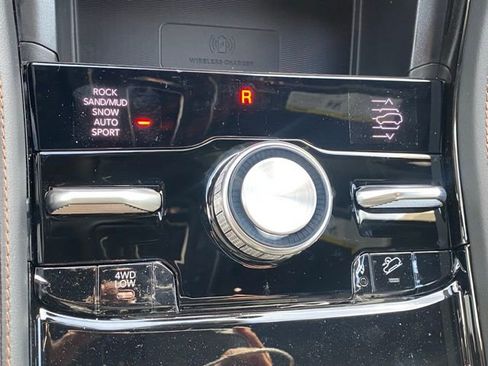 New 2025 Jeep Grand Cherokee L Summit image 23