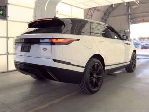 Used 2019 Land Rover Range Rover Velar S AWD/4WD image 9