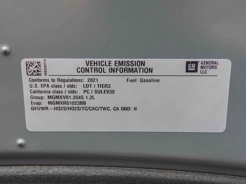 Used 2021 Chevrolet TrailBlazer LS image 26