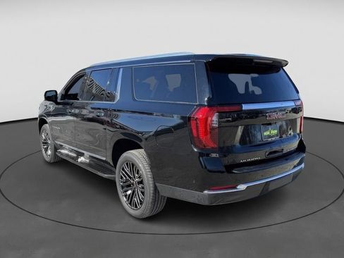 New 2026 GMC Yukon XL Elevation w/ Elevation Premium Package image 3