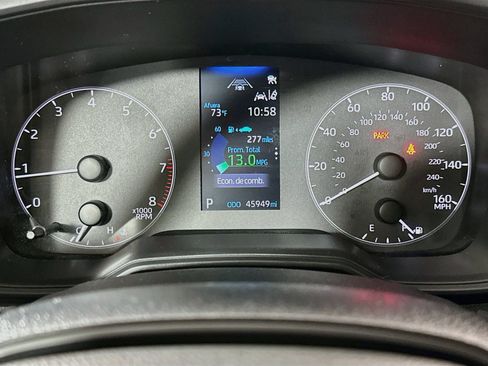 Used 2025 Toyota Corolla LE FWD image 18