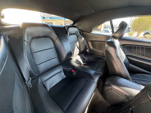 Used 2017 Ford Mustang Premium RWD image 21