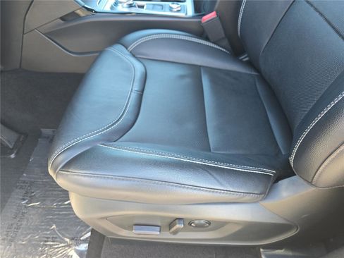 Used 2024 Ford Explorer ST w/ Equipment Group 401A image 19