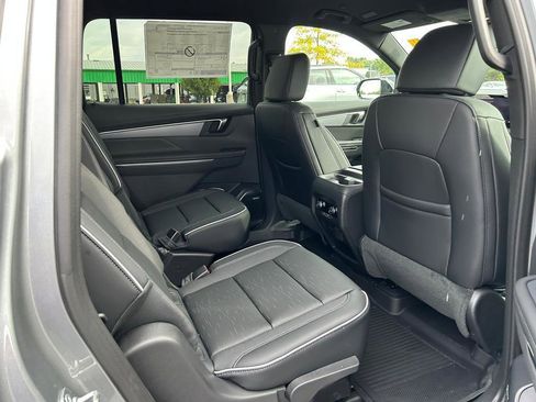 New 2026 Buick Enclave Sport Touring w/ Power Package image 17