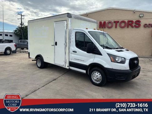 Used 2022 Ford Transit 350 DRW RWD image 1
