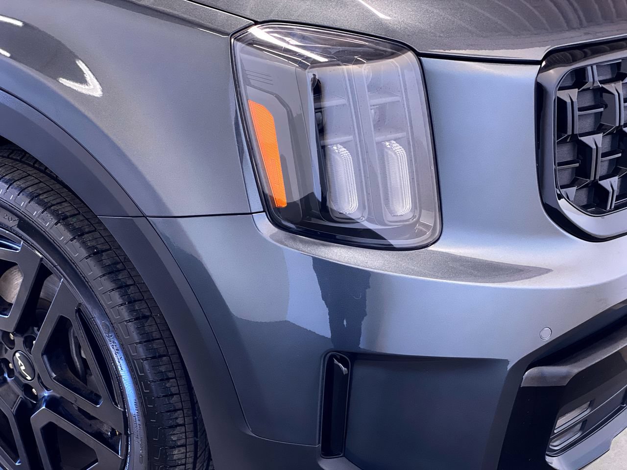 Certified 2024 Kia Telluride SX X-Line AWD/4WD image 11