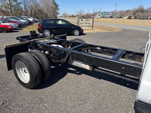 Used 2014 Ford F450 XL image 4