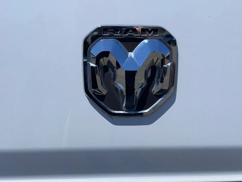 Used 2025 RAM ProMaster 2500 w/ Convenience Group FWD image 42