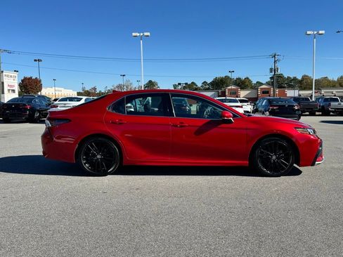 Used 2023 Toyota Camry XSE image 21