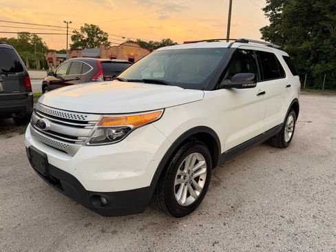 Used 2013 Ford Explorer XLT FWD image 1