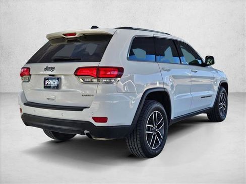Used 2020 Jeep Grand Cherokee Laredo w/ Laredo X Package image 5