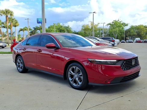 Used 2024 Honda Accord EX image 17