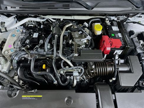 Used 2024 Nissan Sentra SV image 30