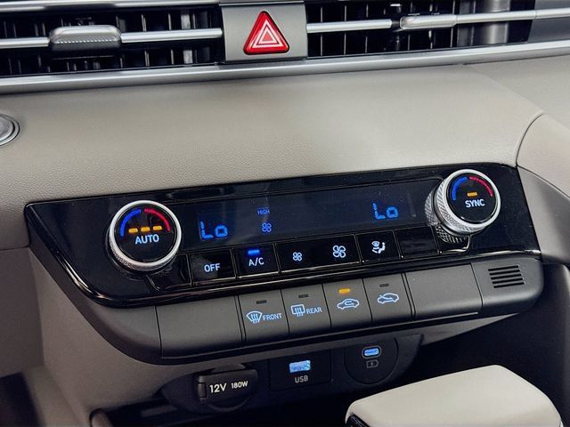 Certified 2025 Hyundai Elantra Sport FWD image 25