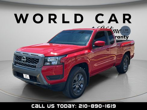 Used 2025 Nissan Frontier SV RWD image 7
