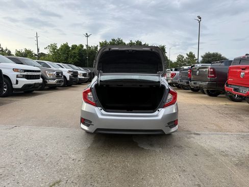 Used 2017 Honda Civic EX image 36