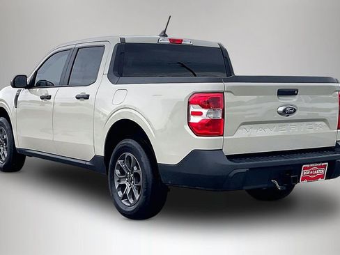 Used 2024 Ford Maverick XLT FWD image 4